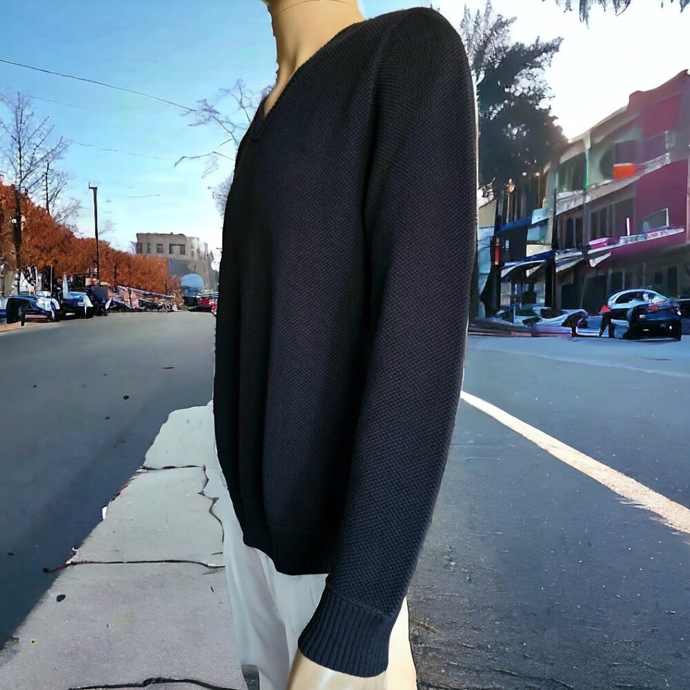 John Bartlett Consensus Black V-Neck Sweater Size… - image 3